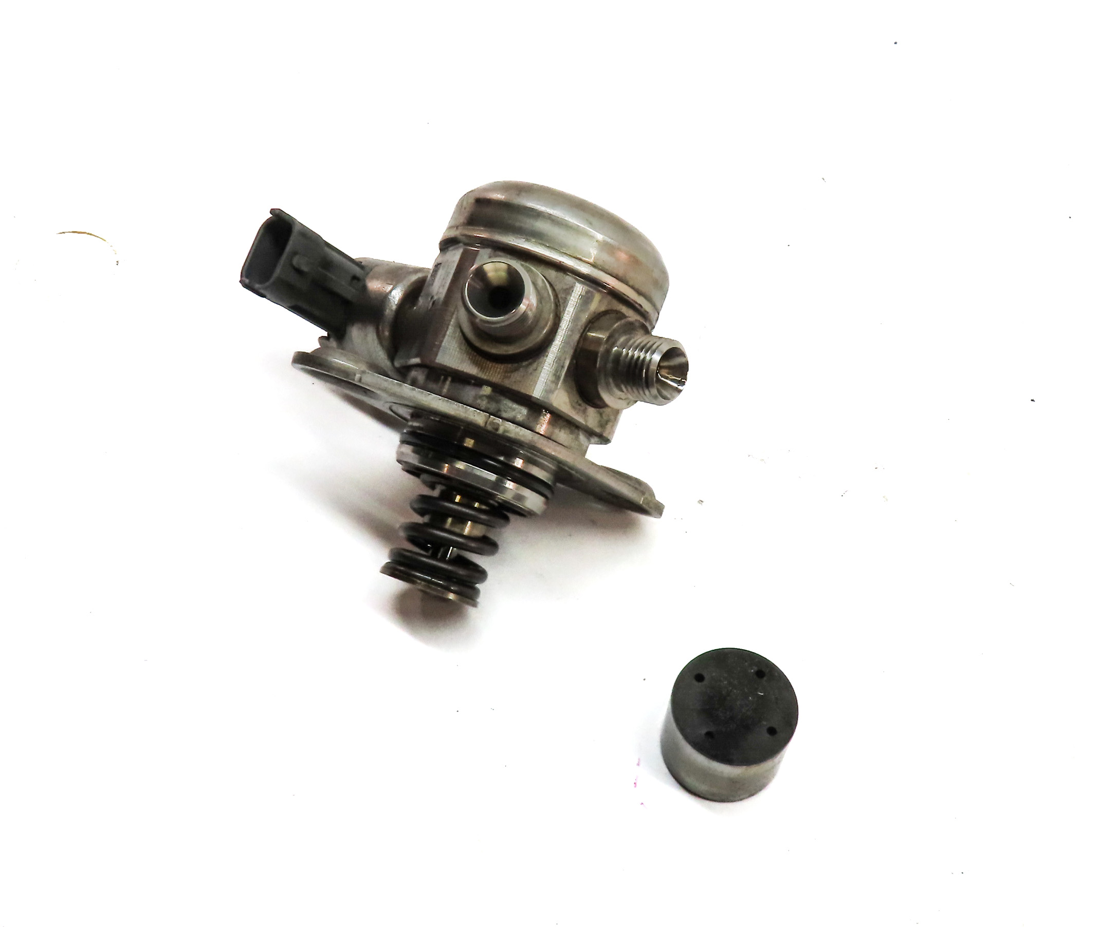 10-17 LR4 RANGE ROVER SPORT (L322 L320 L405 L494) 3.0L 5.0L MECHANICAL FUEL PUMP — exact item pictured